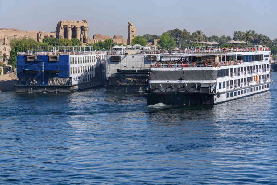Egipto 289 - Templo de Kom Ombo.jpg